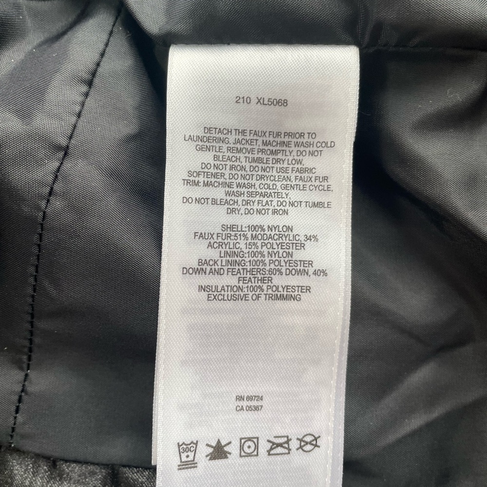Ski Jacket - Picture 13 of 13